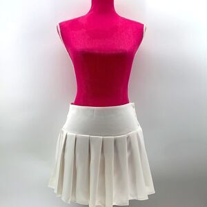 SHEIN Women’s White Pleated Tennis Core Skirt